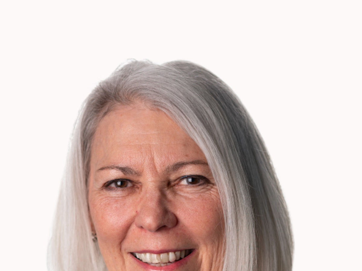 Portrait of Susan, an 18-year hospice nurse and Stage 4 survivor